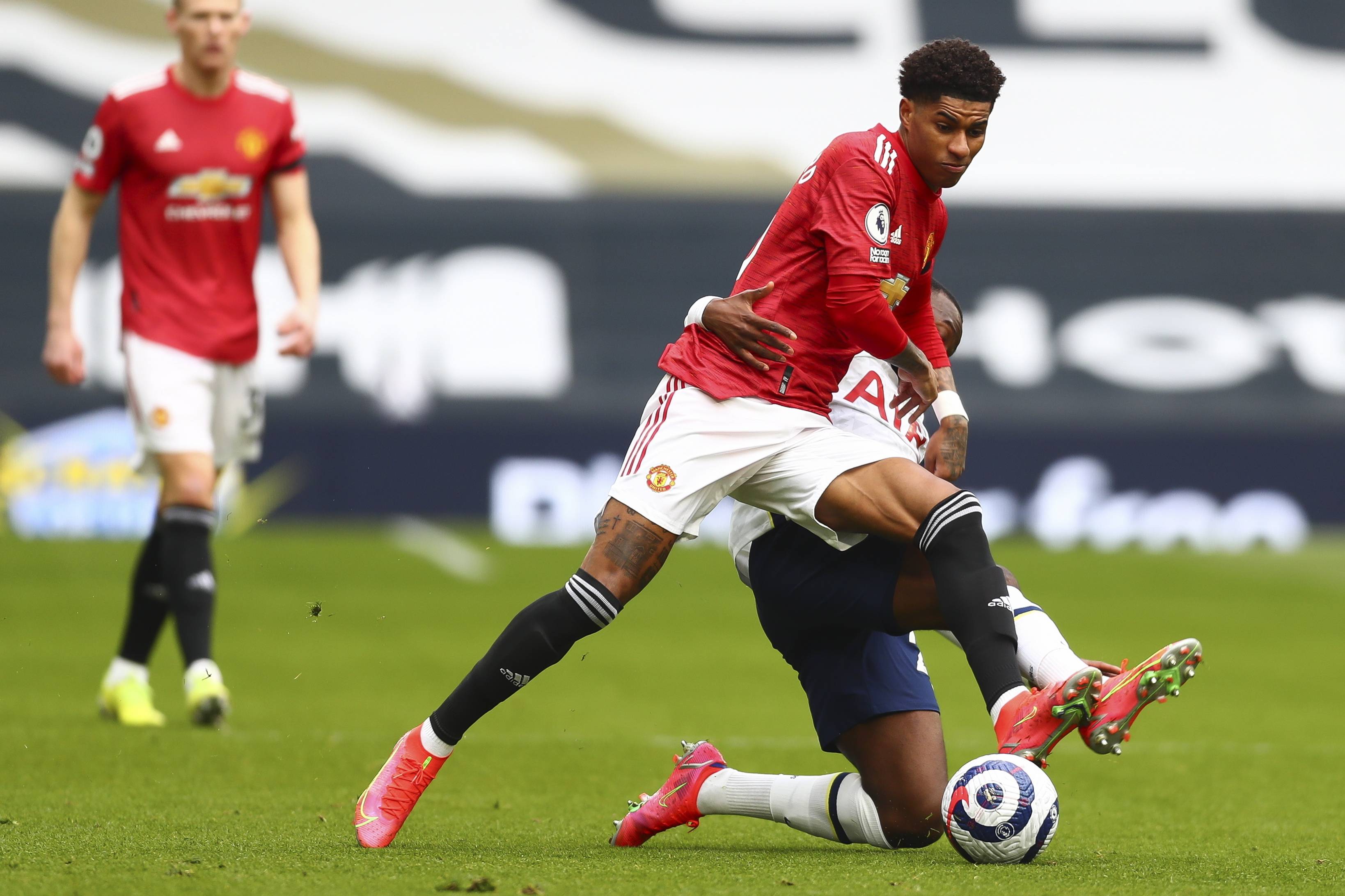 一年甚至更 一年甚至更